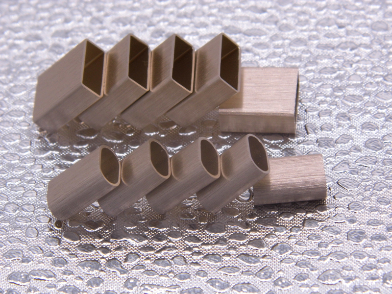 拉絲工藝數(shù)據(jù)線鋁外殼USB頭，MICRO頭